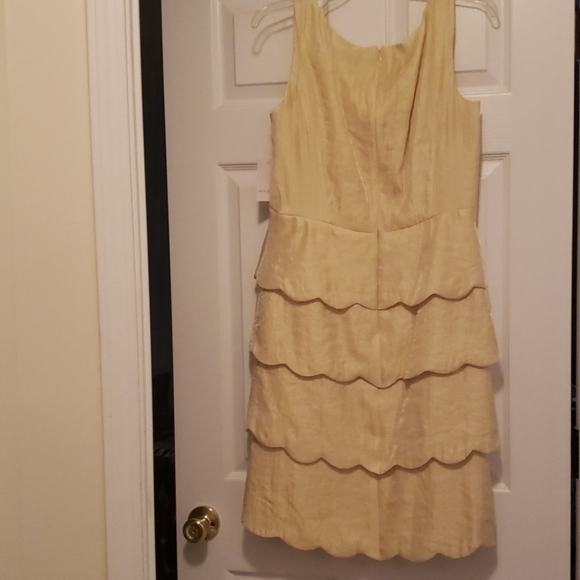 Dress - Picture 4 of 6